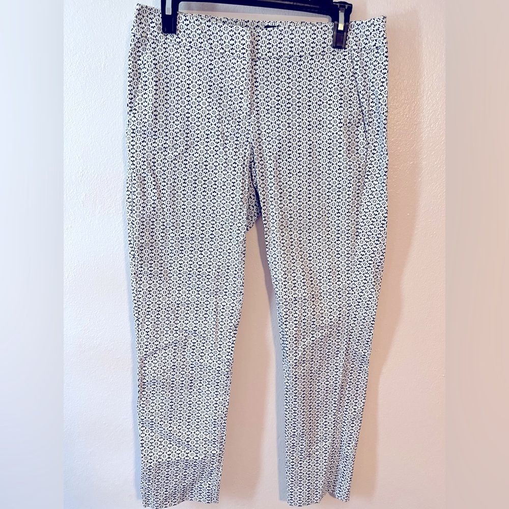Jones NY white pants size 6 for women